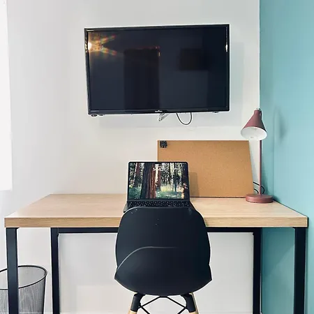 Maison De Charme 8 Chambres, 8 Salle De Bain ריימס