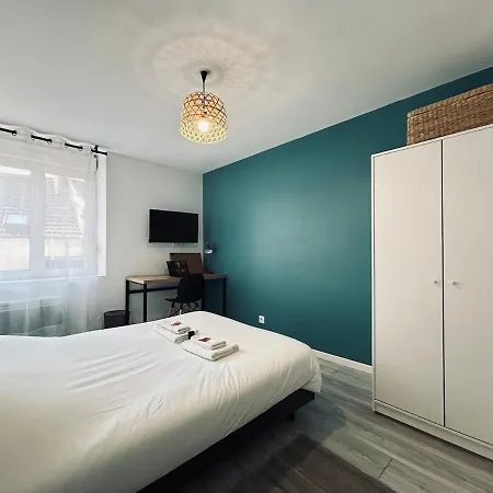 דירה Maison De Charme 8 Chambres, 8 Salle De Bain ריימס