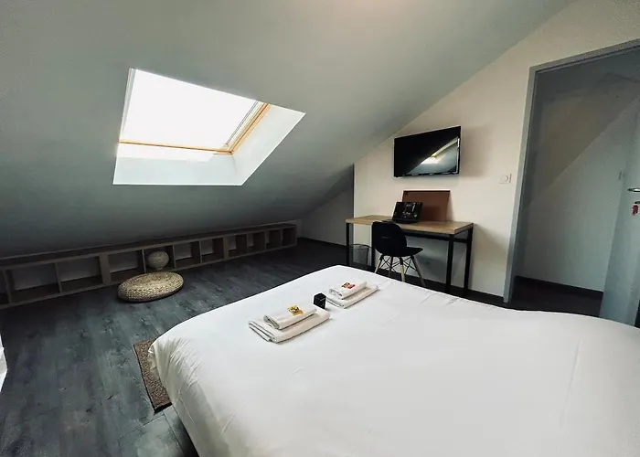 Maison De Charme 8 Chambres, 8 Salle De Bain Apartament *