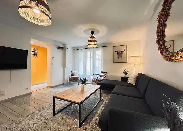 Maison De Charme 8 Chambres, 8 Salle De Bain *