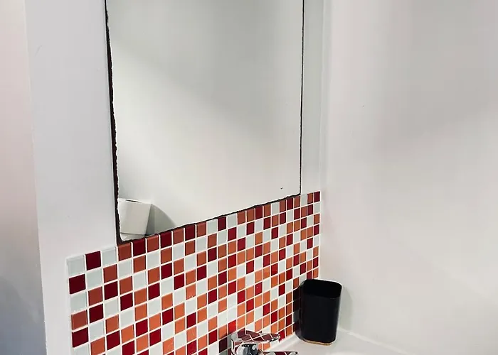 Maison De Charme 8 Chambres, 8 Salle De Bain * Reims