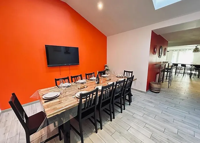 Maison De Charme 8 Chambres, 8 Salle De Bain Apartament Reims