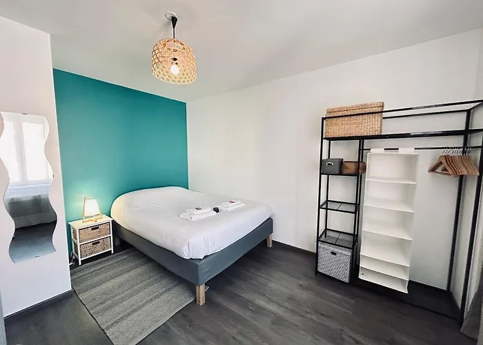 Maison De Charme 8 Chambres, 8 Salle De Bain Apartment Reims