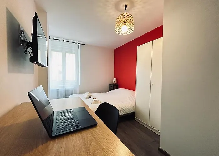 Maison De Charme 8 Chambres, 8 Salle De Bain *