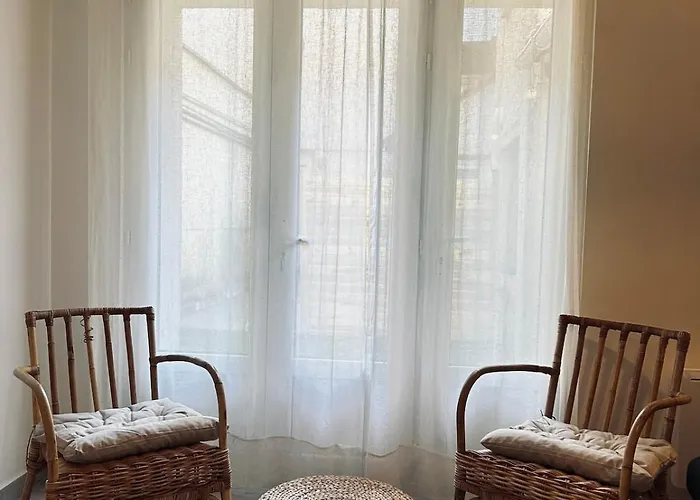 Maison De Charme 8 Chambres, 8 Salle De Bain Reims